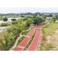 用建筑垃圾打造新型綠道，佛山高明首條彩色環保村道交付使用